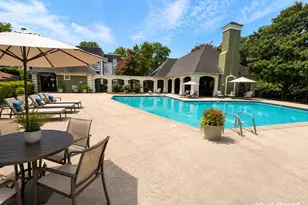 2657 Lenox Road NE, Atlanta, GA 30324 - Photo 6