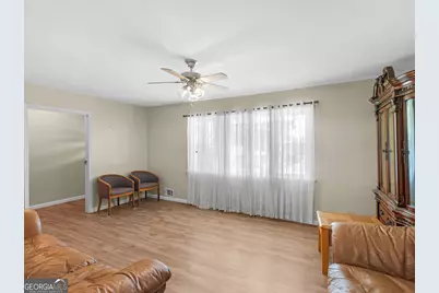 2026 Pinecrest Drive, Morrow, GA 30260 - Photo 8