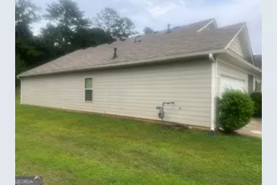 831 Castilla Way, Winder, GA 30680 - Photo 2