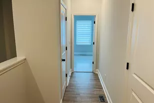2635 Creekside Dr NW, Atlanta, GA 30318 - Photo 32