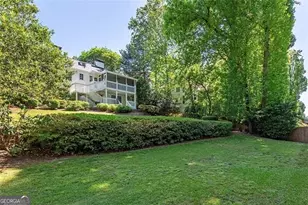 1880 Greystone Rd NW, Atlanta, GA 30318 - Photo 24