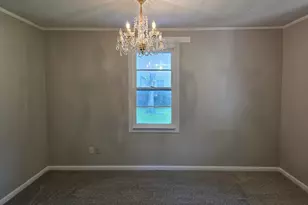 404 E Moore St, Bloomingdale, GA 31302 - Photo 4