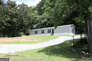 751 Martin St, Summerville, GA 30747 - Photo 2