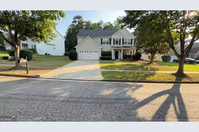 1040 Buckhorn Bnd, Locust Grove, GA 30248 - Photo 1