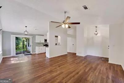 2558 Candlewood Way, Lawrenceville, GA 30044 - Photo 8