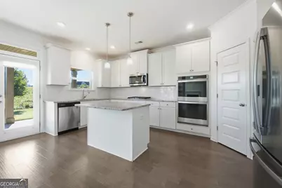 1221 Hawthorne Circle, Madison, GA 30650 - Photo 10