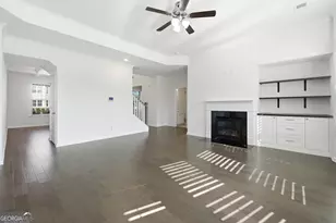 1221 Hawthorne Cir, Madison, GA 30650 - Photo 6