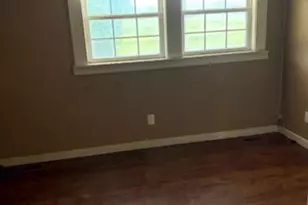 128 Oak Tree Ln, Alma, GA 31510 - Photo 2
