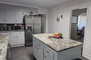 700 Brookwood Dr, Thomaston, GA 30286 - Photo 8