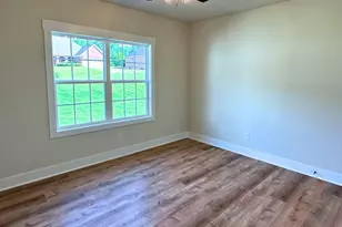 63 Huntington Dr, Lavonia, GA 30553 - Photo 12