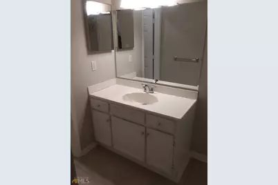 4111 NE Pine Heights Drive NE, Atlanta, GA 30324 - Photo 12