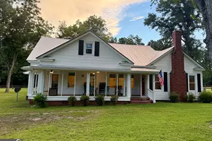 1693 Burtons Ferry Hwy, Sylvania, GA 30467 - Photo 1