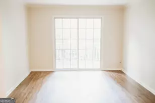3160 7 Pines Ct, Atlanta, GA 30339 - Photo 4