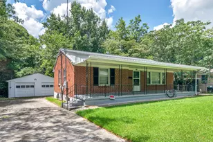 895 Laurel St, Forest Park, GA 30297 - Photo 1