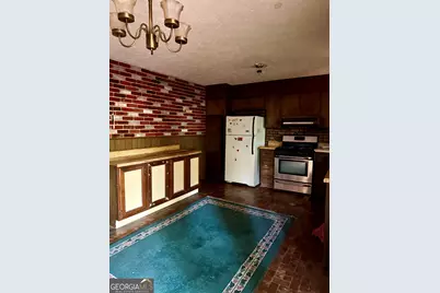 8318 Magnolia Drive, Jonesboro, GA 30238 - Photo 2