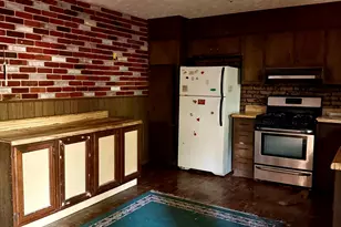 8318 Magnolia Dr, Jonesboro, GA 30238 - Photo 2