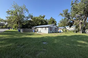 2208 2210 2212 K St, Brunswick, GA 31520 - Photo 2