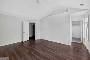 7117 Ravenwood Ln, Lithonia, GA 30038 - Photo 10