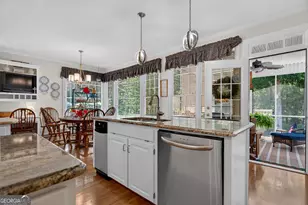 1026 Riverside Dr, Lagrange, GA 30240 - Photo 10