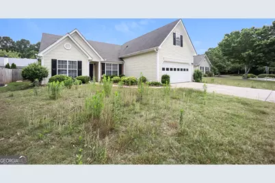 413 Baldwin Court, Newnan, GA 30263 - Photo 2