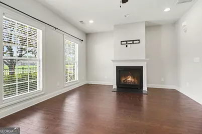 898 Westmoreland Circle NW, Atlanta, GA 30318 - Photo 6