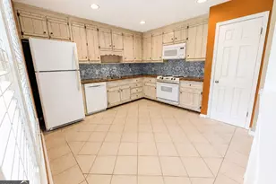 2868 Country Ln NW, Kennesaw, GA 30152 - Photo 4