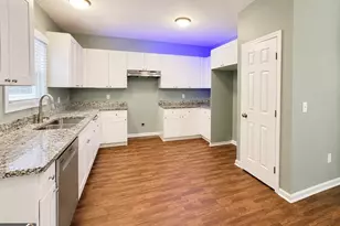 2001 Lois Pl NW, Atlanta, GA 30318 - Photo 8