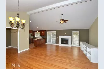 1019 Crane Road NE, Atlanta, GA 30324 - Photo 4
