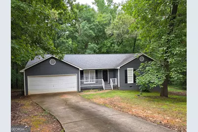 109 Huntcliff Court, Lagrange, GA 30240 - Photo 1