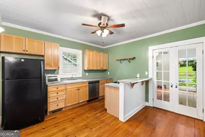 1849 Grove Avenue, East Point, GA 30344 - Photo 10