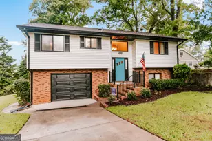 155 Honeysuckle Rd NW, Milledgeville, GA 31061 - Photo 1