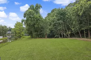 85 Woodstream Dr, Newnan, GA 30265 - Photo 2