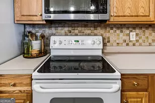 172 Camry Ln, Grayson, GA 30017 - Photo 10