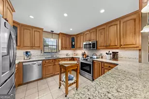 124 Bourbon Pt, Eatonton, GA 31024 - Photo 18