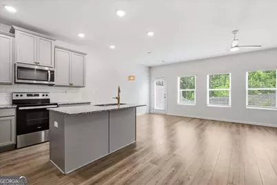 209 Buckingham Lane, Hoschton, GA 30548 - Photo 10