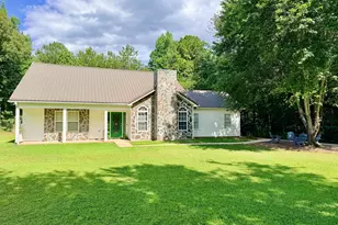 184 Lee Thompson Rd, Moreland, GA 30259 - Photo 2