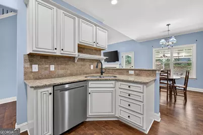 125 Ashby Drive, Jackson, GA 30233 - Photo 8