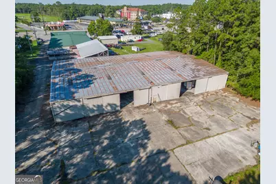 2023 Memorial Drive, Waycross, GA 31501 - Photo 8