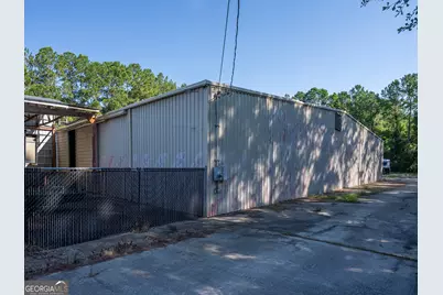 2023 Memorial Drive, Waycross, GA 31501 - Photo 18