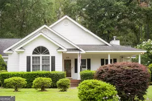 434 E Gate Dr, Thomasville, GA 31757 - Photo 1