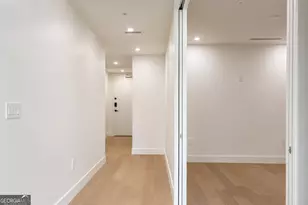 318 Sandy Springs Cir, Sandy Springs, GA 30328 - Photo 16