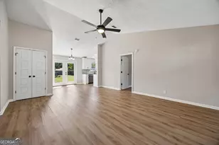 307 Clarks Bluff Rd, Kingsland, GA 31548 - Photo 6