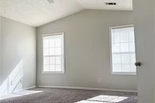 524 Julius Dr, Stone Mountain, GA 30087 - Photo 12