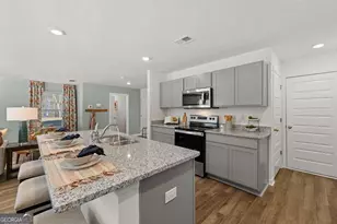 79 Coastal Dr, Statham, GA 30666 - Photo 1