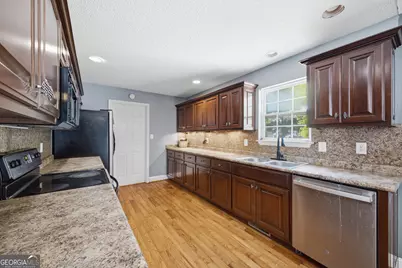 201 Briarwood Circle, Summerville, GA 30747 - Photo 8