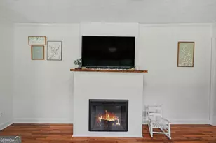 1337 Greenview Dr, Griffin, GA 30224 - Photo 6