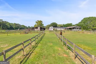 872 Woodlawn Rd, Mansfield, GA 30055 - Photo 120