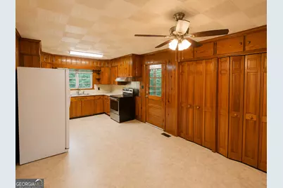723 Winchester Circle, Macon, GA 31210 - Photo 8