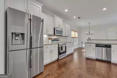 110 Sparrows Cove, Fayetteville, GA 30215 - Photo 18