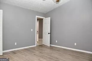5932 Homestead Cir, Rex, GA 30273 - Photo 20